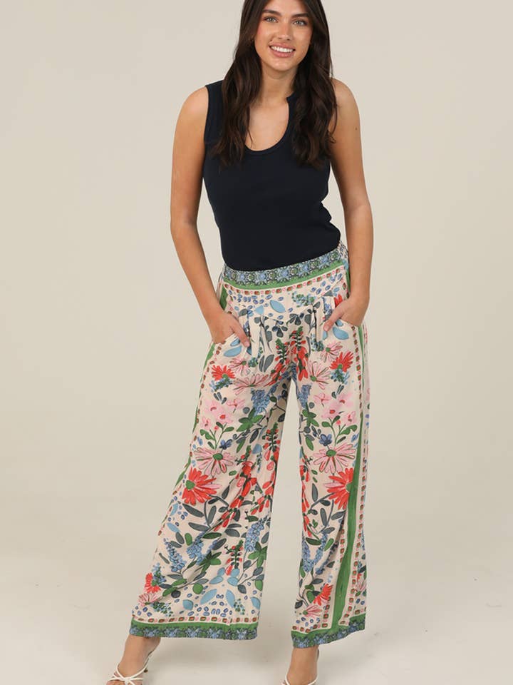 25A93-AA03 PANTALON À JAMBES LARGES pour la vente par ANGIE