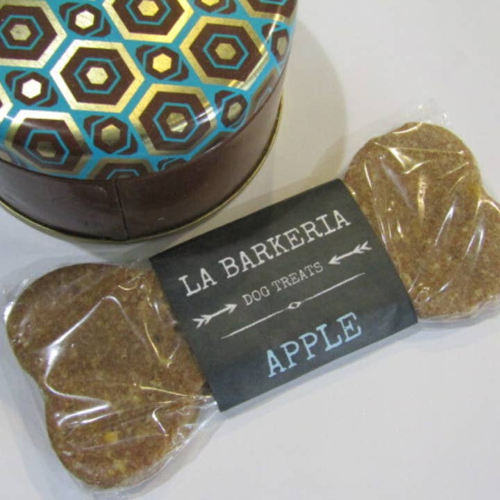 La Barkeria - Wholesale Pet Treats - Dog - Big Dog Biscuit (Handcrafted 5" Treats)1