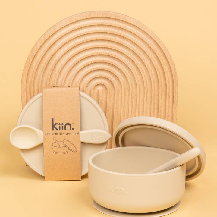 Kiin Baby - Wholesale Feeding Set - Baby - Silicone Suction Bowl with lid + Spoon Set