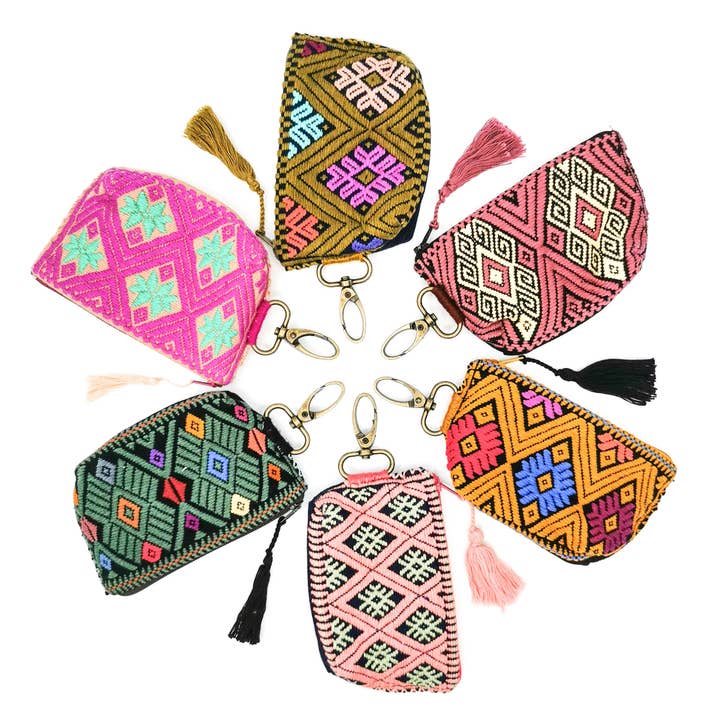 Distributeur artisanal – couleurs assorties pour la vente par KINAKÚ