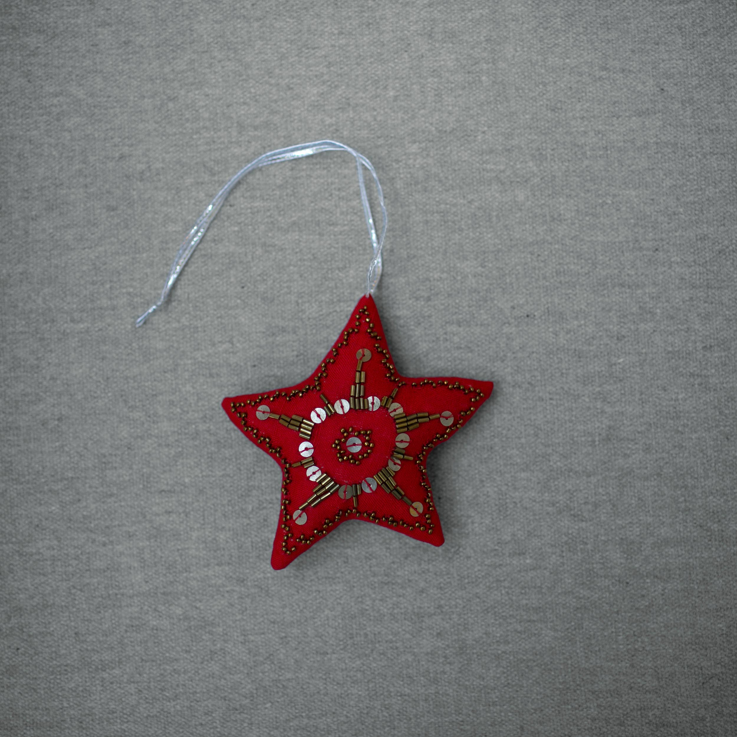 Skippy Cotton - Vente Objets de décoration - Étoile du Kansas, Rouge, Ornement d'Oz rempli de coton, Brodé0