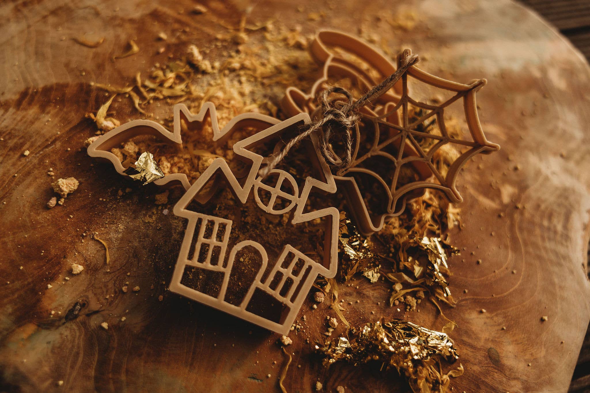 Kinfolk Pantry – Großhandel Spielzeugset – Kinder – Halloween-Ausstecher-Set – Öko-Knetwerkzeug7