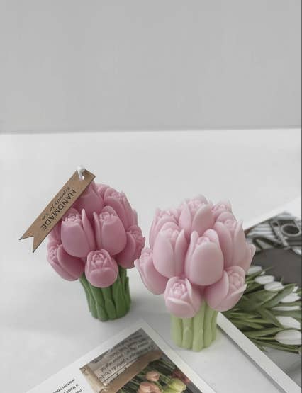 Llum del Sol - Wholesale Novelty Candle - Tulip Flower Candle | Soy Wax Scented Candle2