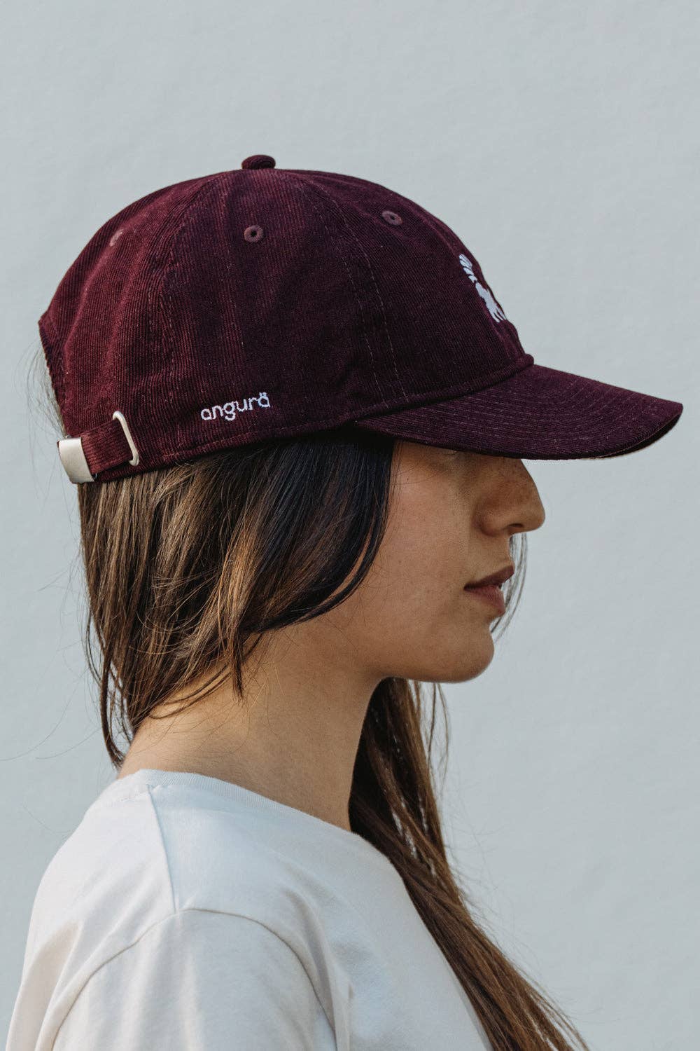 angurä - Wholesale Baseball Cap - Unisex - Red Panda Corduroy Cap1