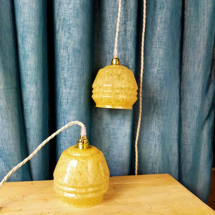 Le Siècle des Lumières - Wholesale Accent/Desk Lamp - Clichy yellow globe table lamp4