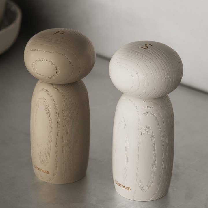 blomus - Wholesale Salt & Pepper Shaker Set - MOLI Salt and Pepper Mill Set1