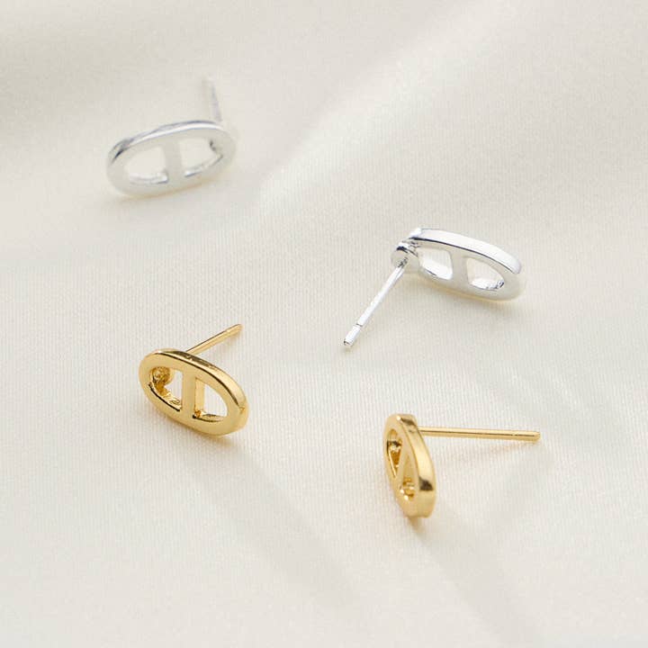 Guldbelagte Pave Oval Link Ørestikker - 18K Guldbelagt for engroshandel hos Frem