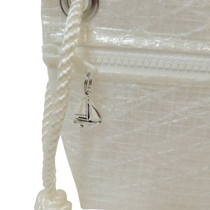 Mainland Canvas - Wholesale Wristlet - Wristlet, White Laminate Sailcloth7