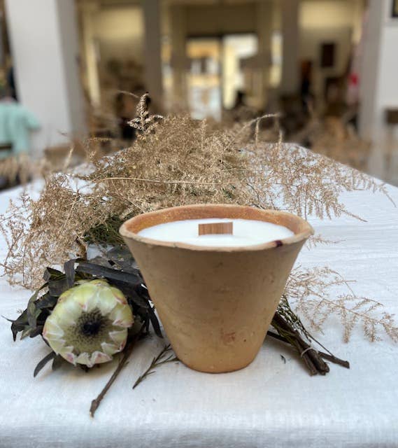 Atelier Bon Sens - Wholesale Jar/Filled Candle - Landes clay candle, “Bois de Provence” scent5