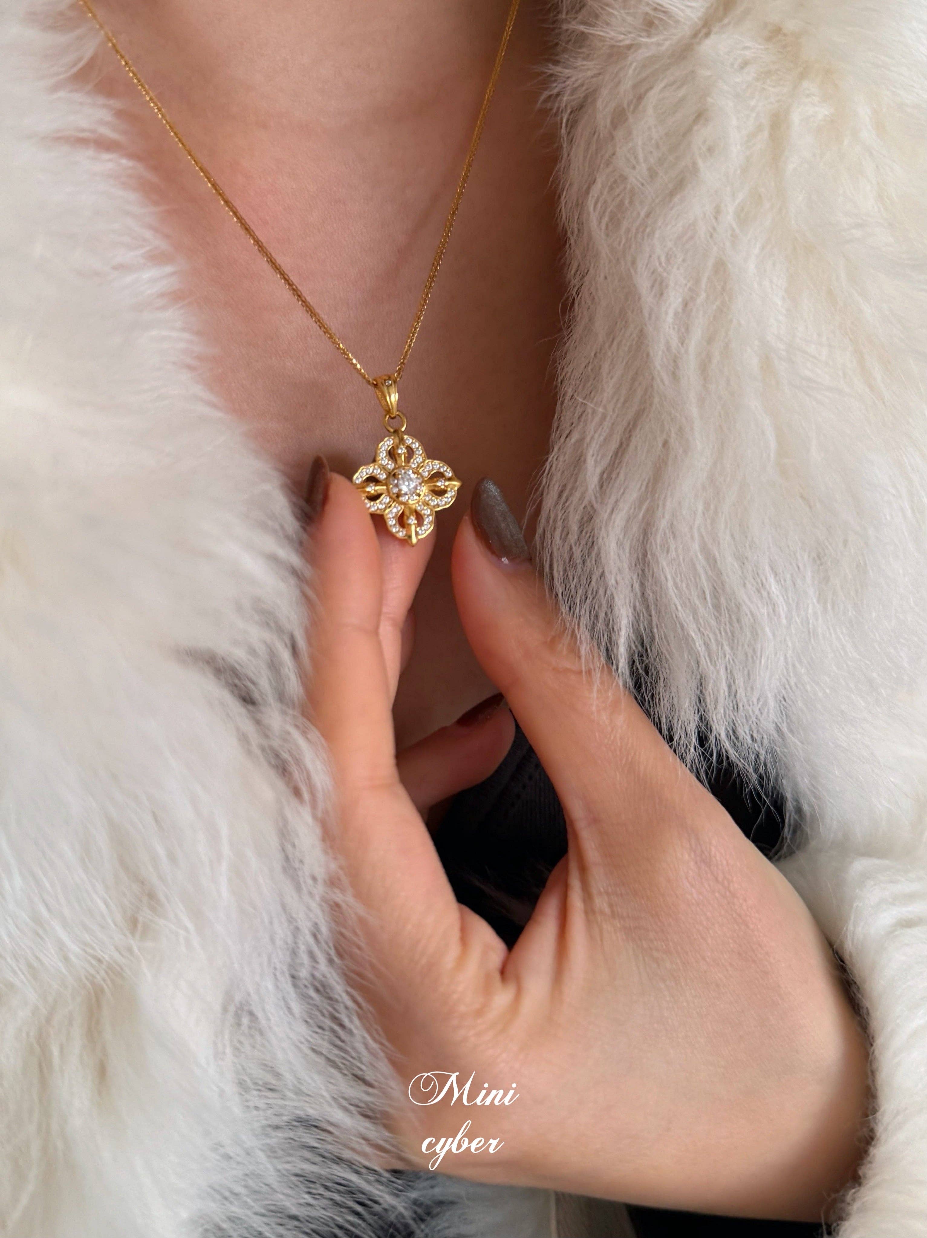 MINICYBER STUDIO - Wholesale Pendant/Charm Necklace - Vajra Dorje Necklace8