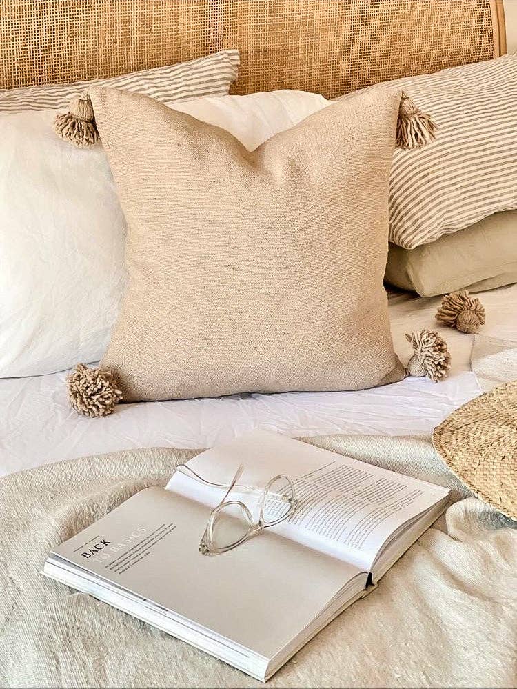 marrakeshop – wholesale Throw pillow cover – Moroccan Pillow Cushion With Pom Pom Tassel14