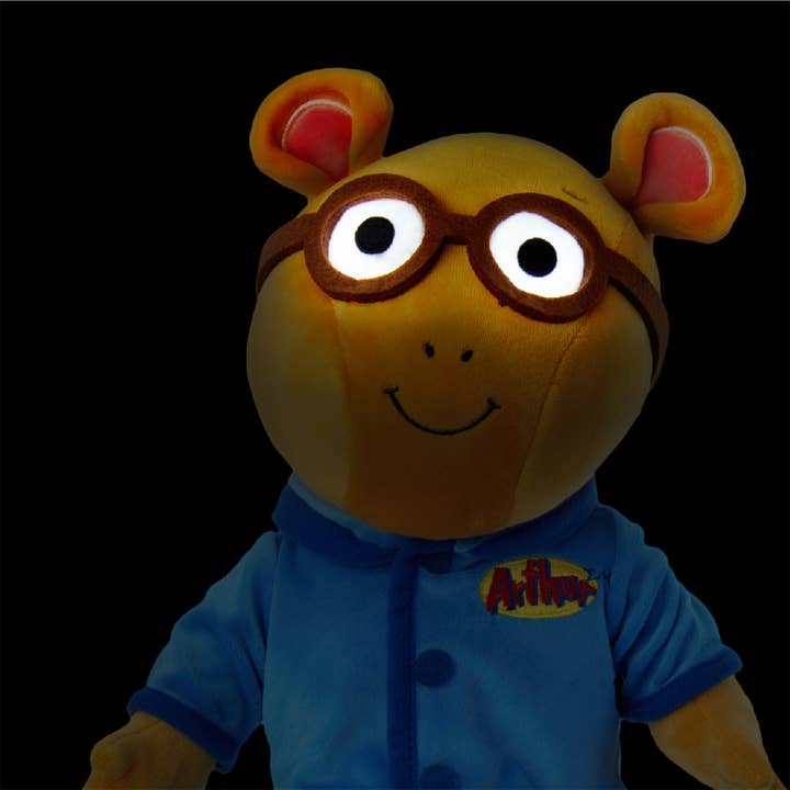 Mighty Mojo Toys - Wholesale Stuffed/plush toy – Kids & baby - Nighttime Arthur Plush (PBS Kids)1