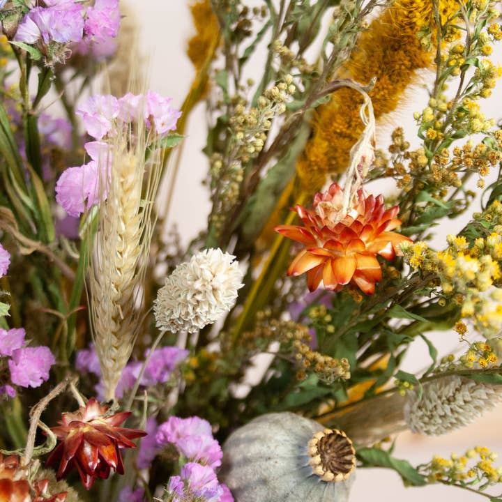 Ellbea Studio - Wholesale Dried/Pressed Flowers - Spring Meadow Dried Flower Bouquet6