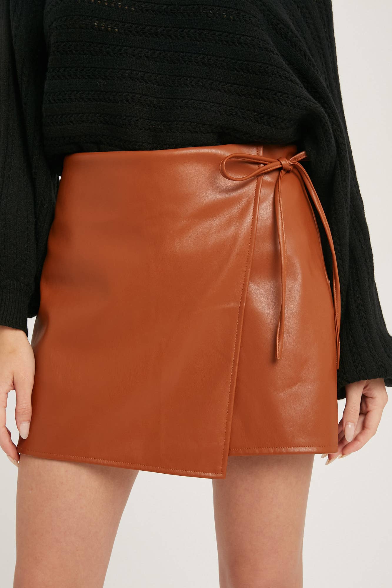 Bluivy - Wholesale Skort - Women's - VEGAN LEATHER CROSSOVER SKORT0