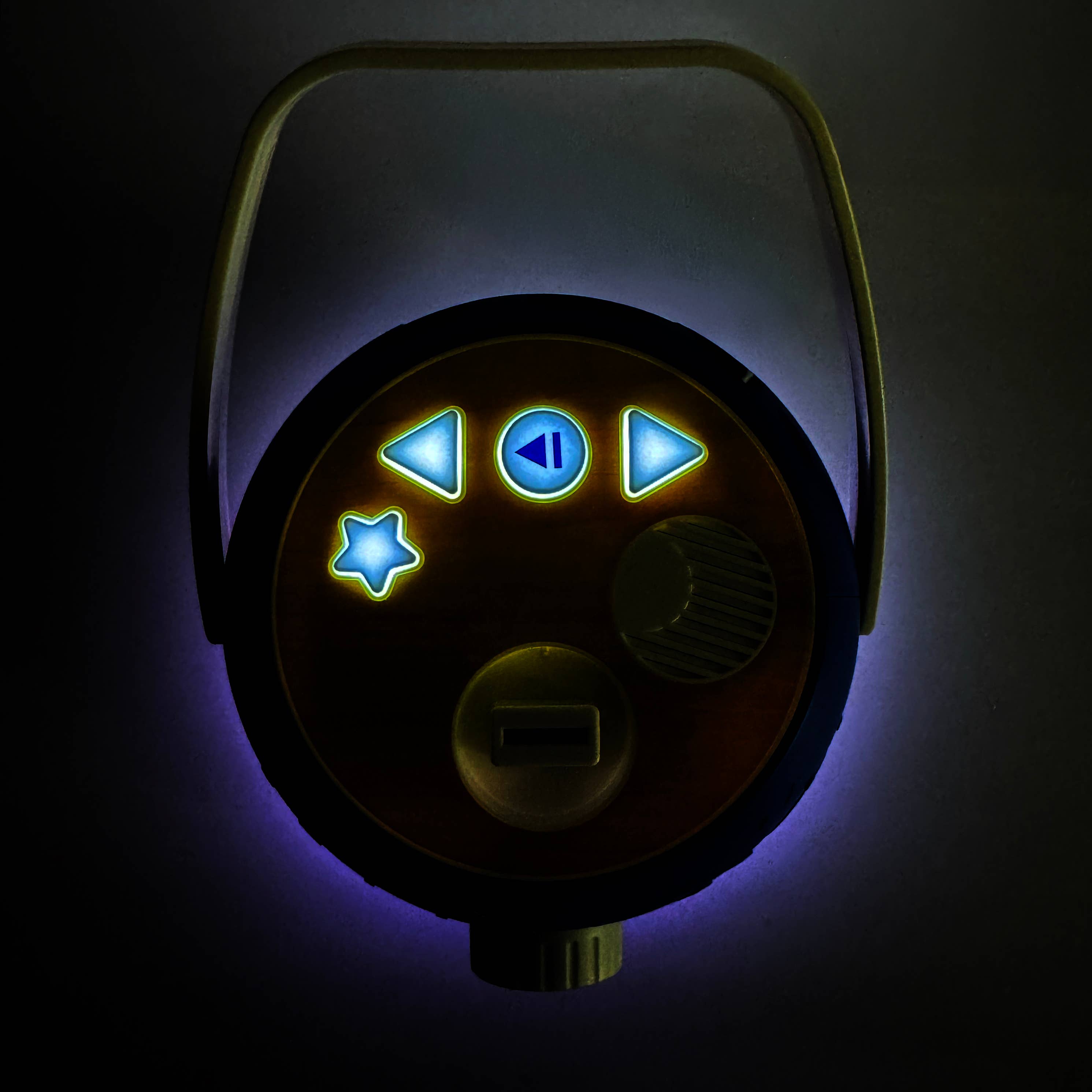 Cottage Door Press - Wholesale Portable Projector - Kids - Luna StoryTime Projector – Classic Starter Set14