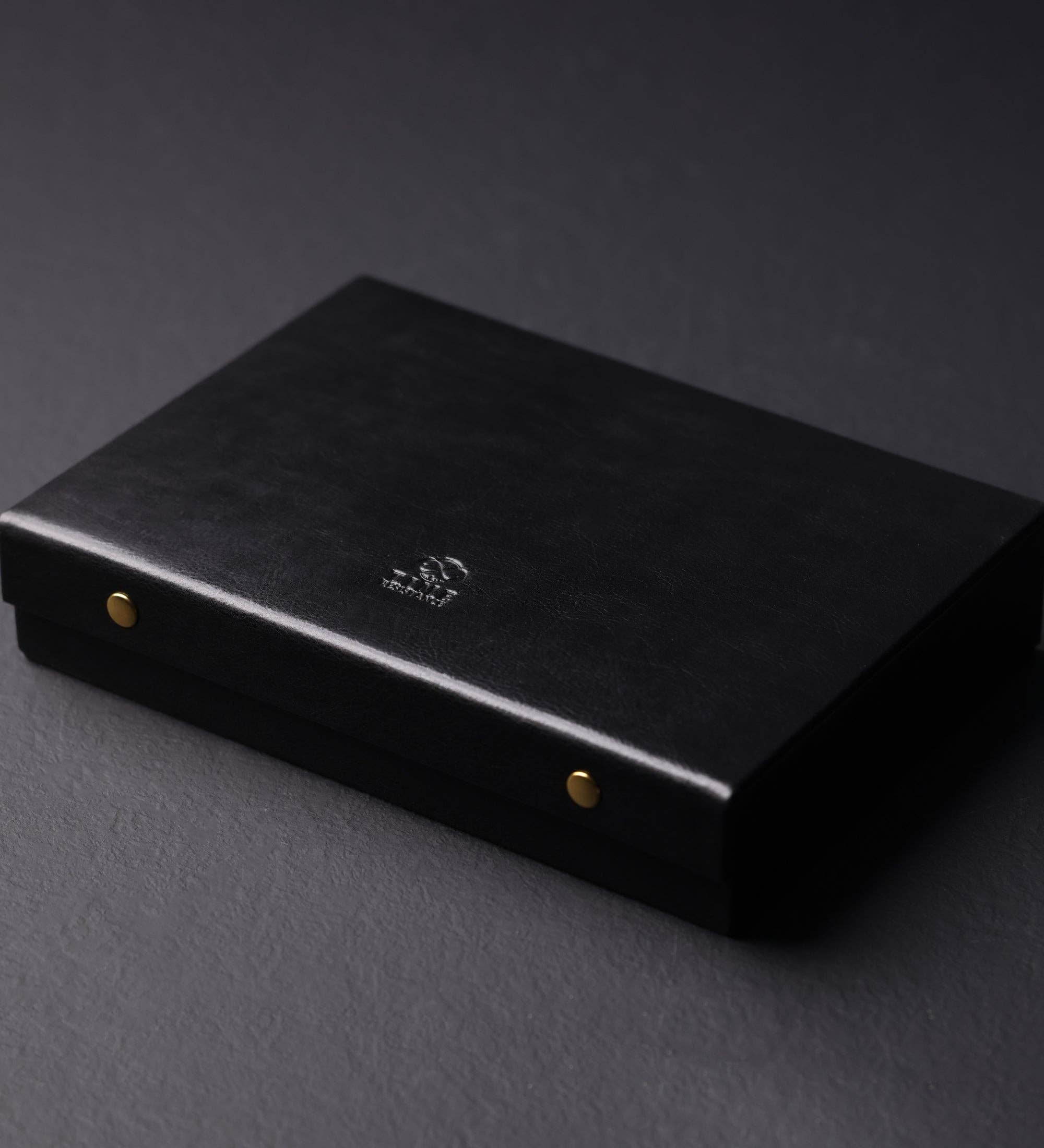 Time Resistance - Wholesale Jewelry Box/Organizer - Womens Leather Jewelry Box Accessory Box - The Line of Beauty21