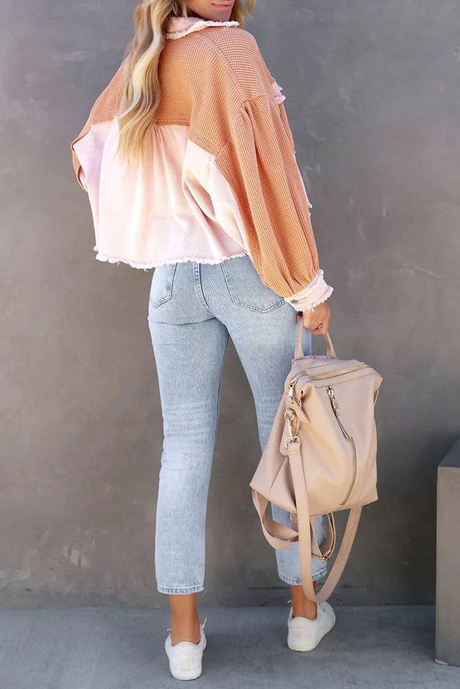 UNISHE - Venta al por mayor Sobrecamisa - Mujer - Chaqueta corta con botones de punto gofre liso ZK7227