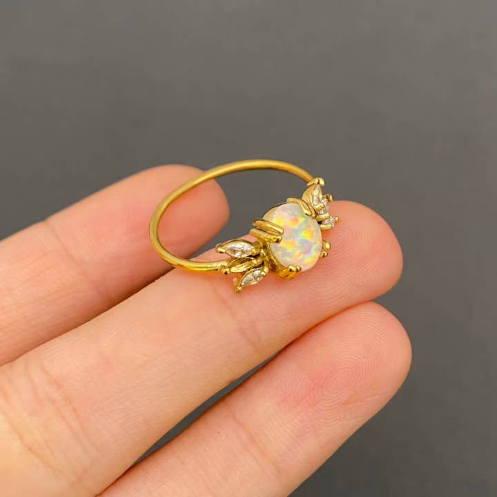 Mio Queena - Wholesale Multi-Stone Ring - Lucky Opal Cubic Zirconia 18K Golden S.Steel Ring - FGS1