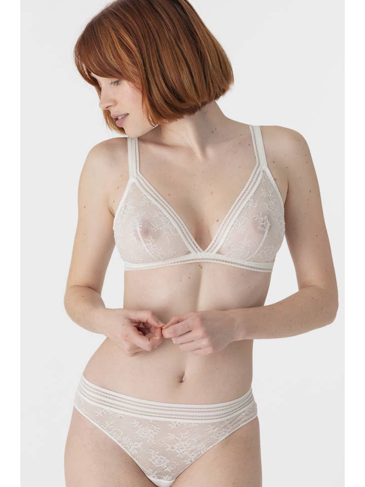 Maison Lejaby - Wholesale Beha - Dames - Flexibele Miss Lejaby kanten driehoekbeha zonder beugel2