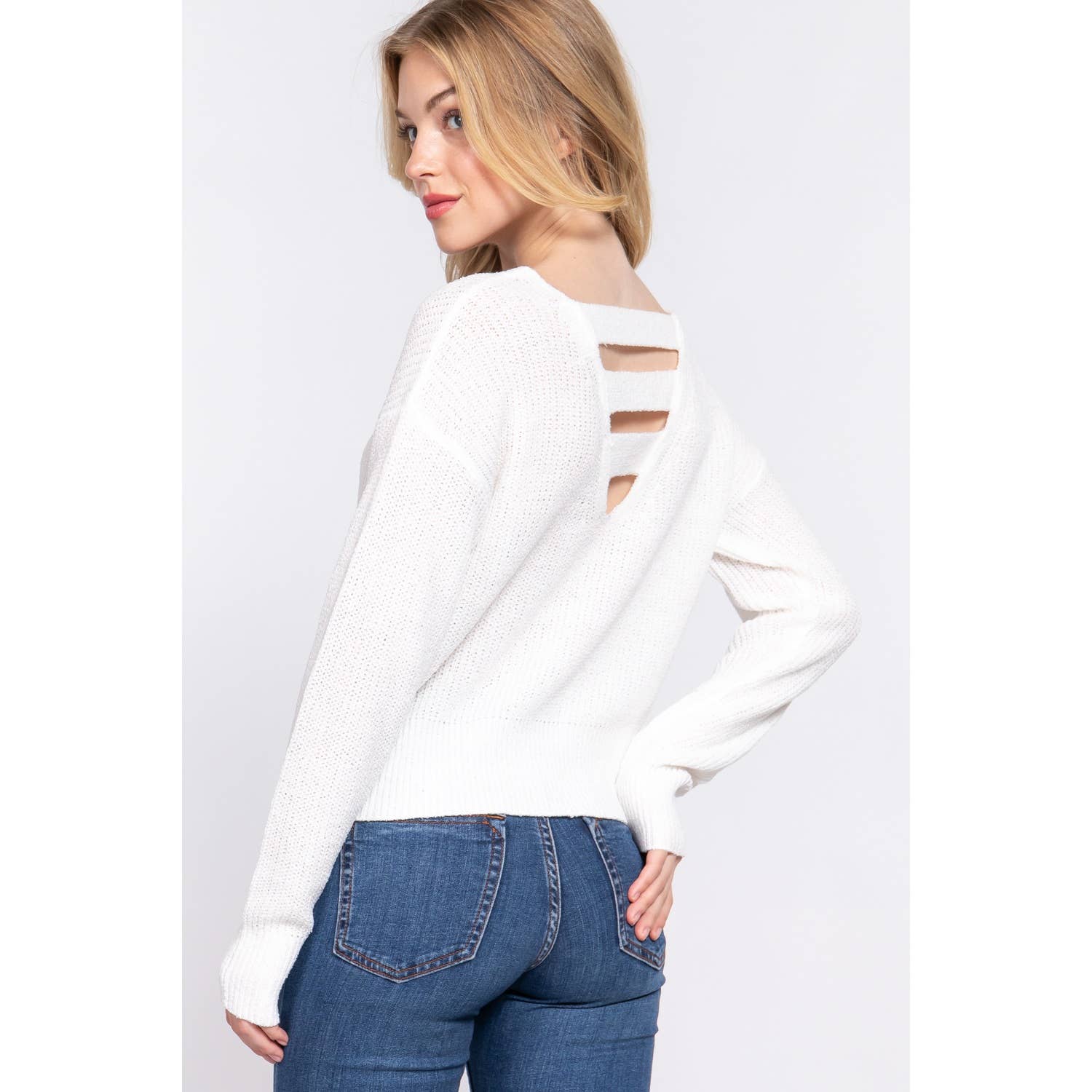 Apolline – Engroshandel Pullover - Dame – DOLMAN SLV STRAPPY TRØJE MED ÅBEN RYG10