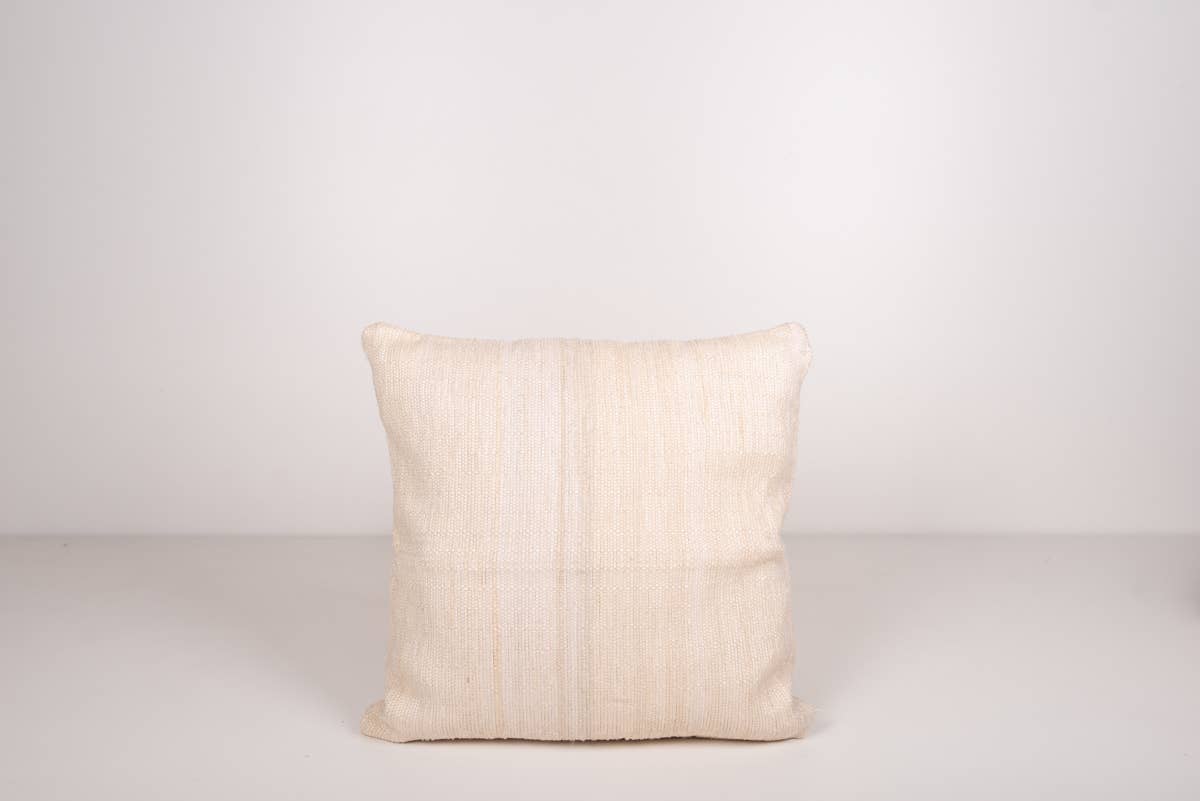 Crafts by Solid - Wholesale Throw Pillow Cover - Handmade Off White Silk Sari Cushion Covers - S 45 * 45 cm10