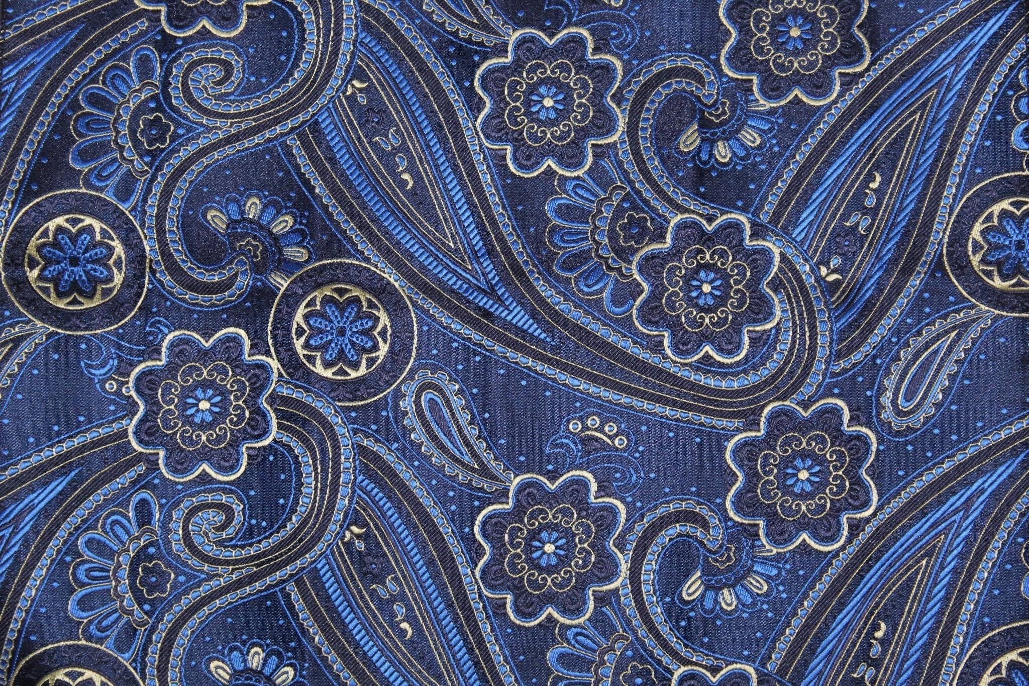 Dubal Brothers - Wholesale Necktie - Men's - Skinny Design Necktie & Pocket Square by Vittorio Farina24