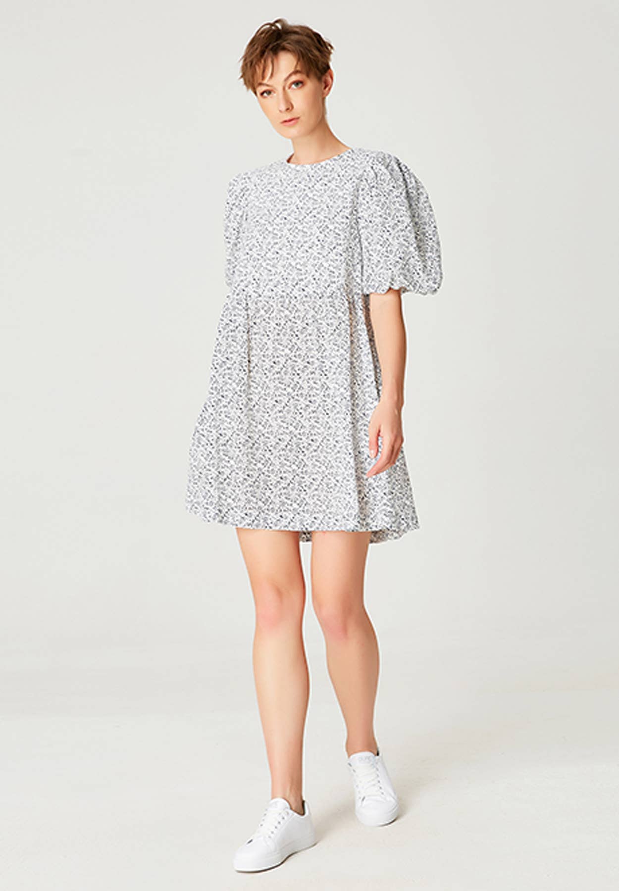 Smart and Joy - Wholesale Dress - Women's - Monochrome floral print A-line short dress7