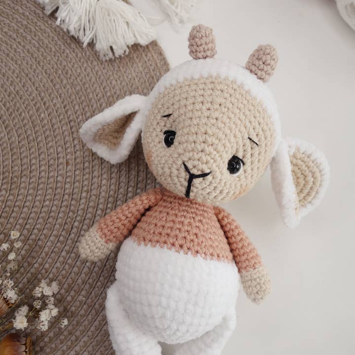 Crochet Small Lamb, Amigurumi Mini Stuffed Animal Toy for wholesale by Anh2 LTD