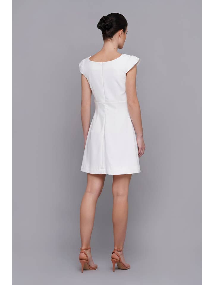 TAVROVSKA - Vendita all'ingrosso Vestito - Donna - Abito da cocktail bianco asimmetrico3