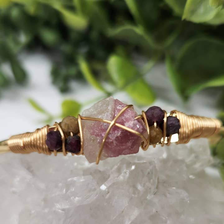 Meraki Gemstones - Wholesale Cuff Bracelet - Pink Tourmaline/Pk. Tourm.Rough Gemstone Wire Wrapped Bangle