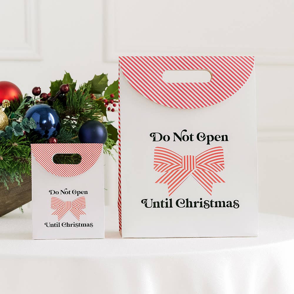 Weddingstar Inc. - Wholesale Gift bag - Paper Christmas Wrapping Gift Bag With Handles - Do Not Open2