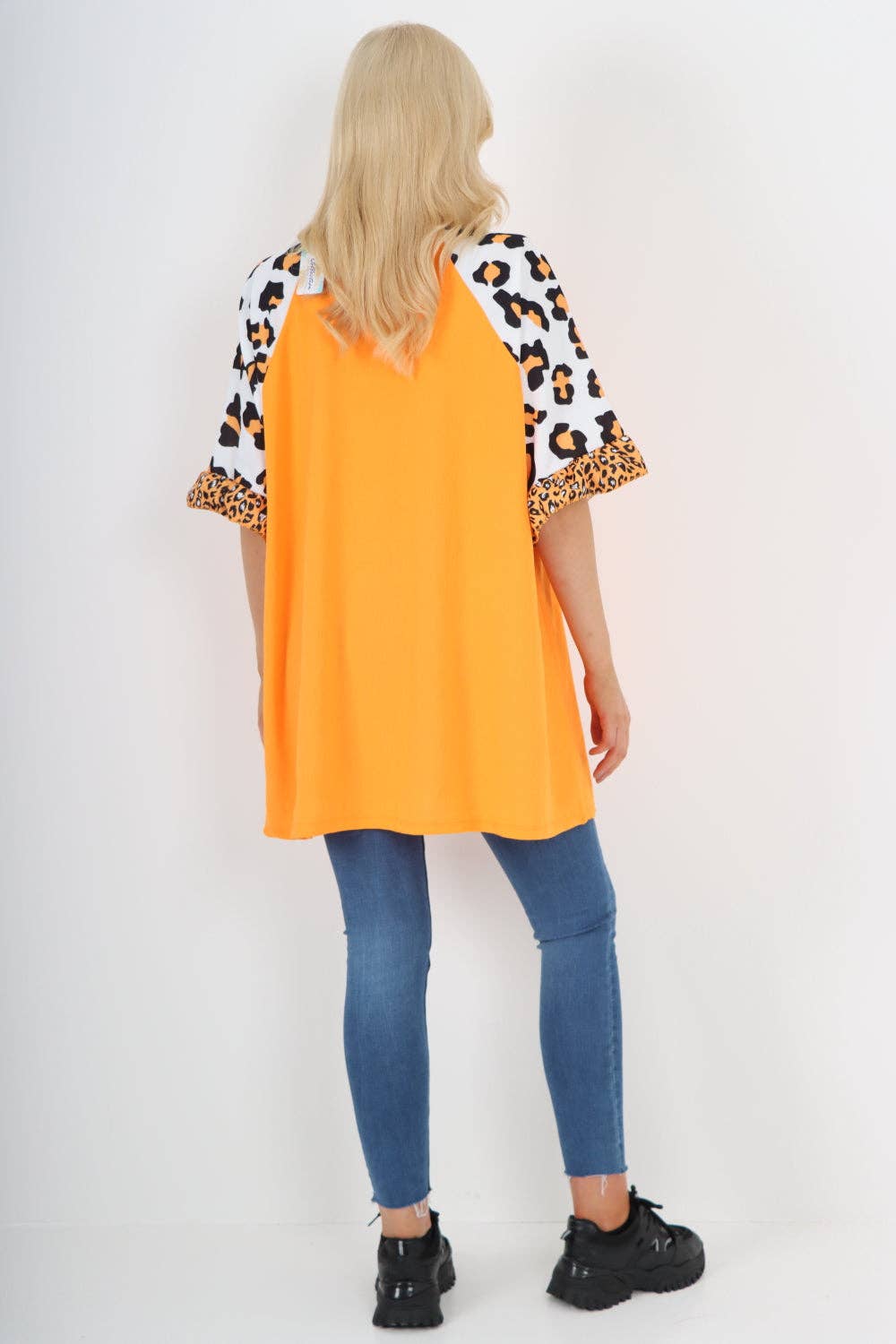 Miss Bold – wholesale Tunic – Women’s – Italian Animal Printed Sleeve Tunic Top30