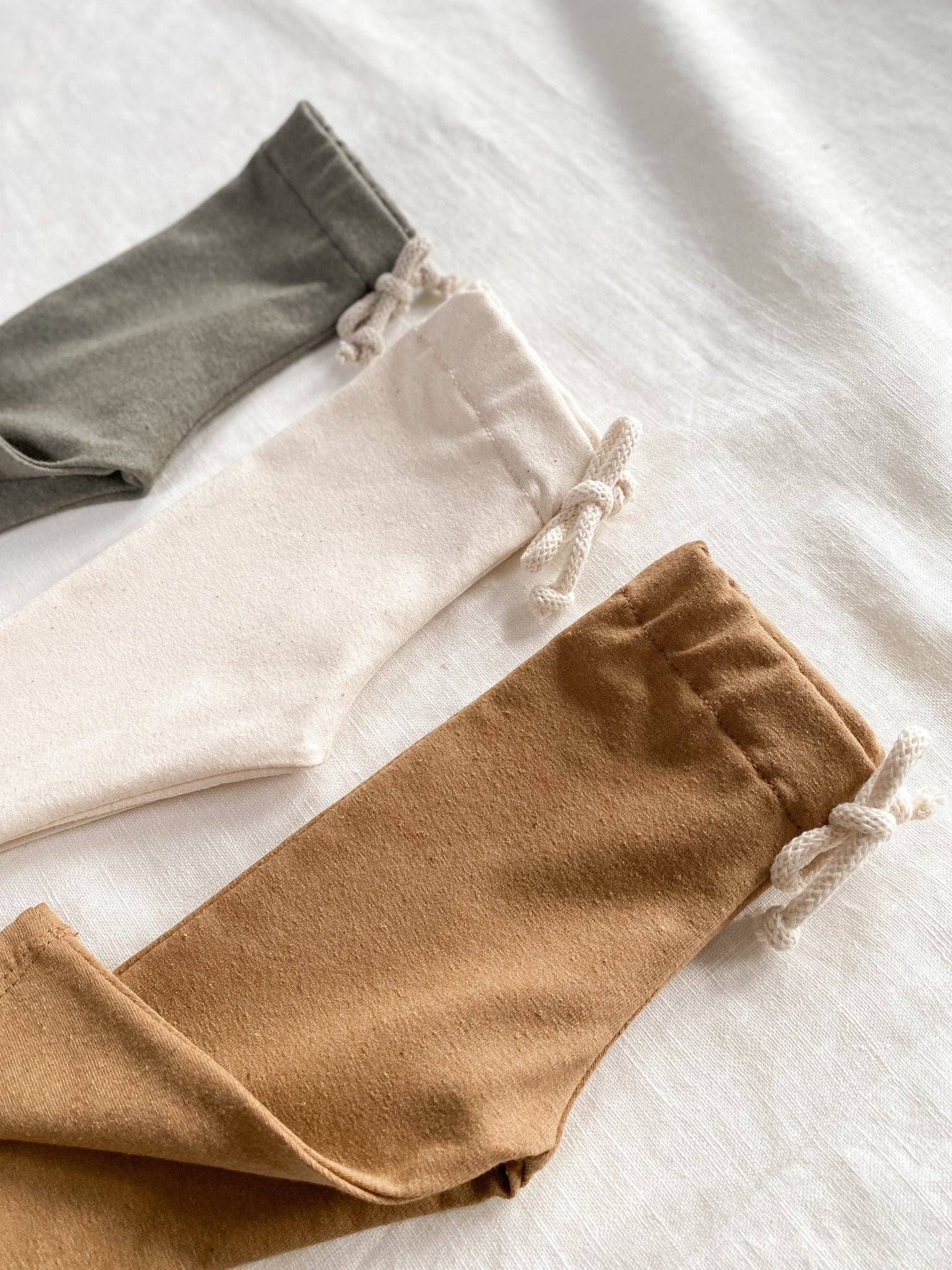 PETITE EvelinaApparel – wholesale Fashion leggings – kids – Baby leggings / recycled cotton6