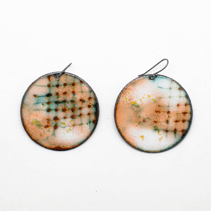 Ronde oorbellen B voor wholesale door ELZA PEREIRA