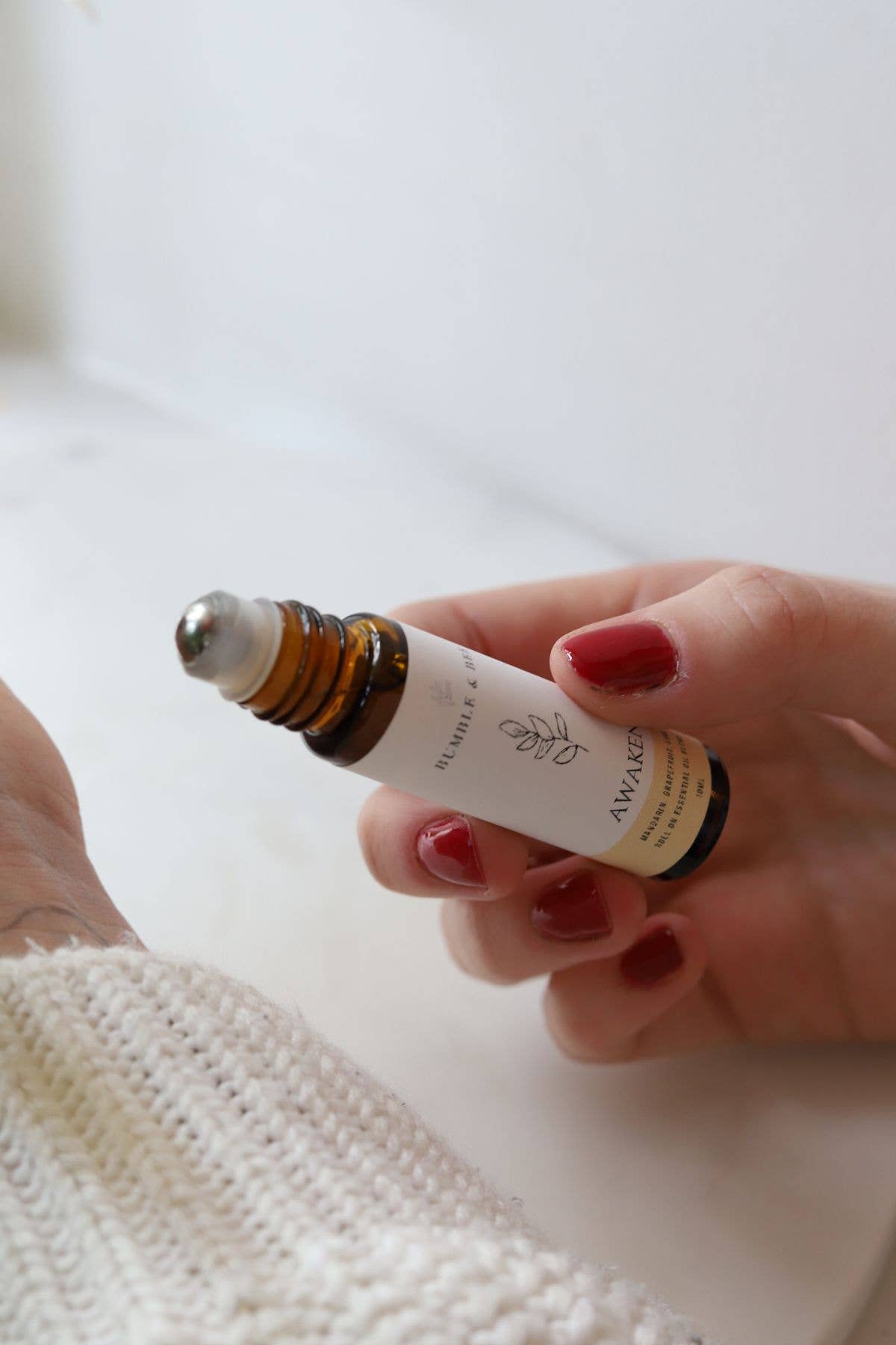 Bumble & Bee - Wholesale Essential Oil Roll-On - Awaken - Essential Oil Roll On3