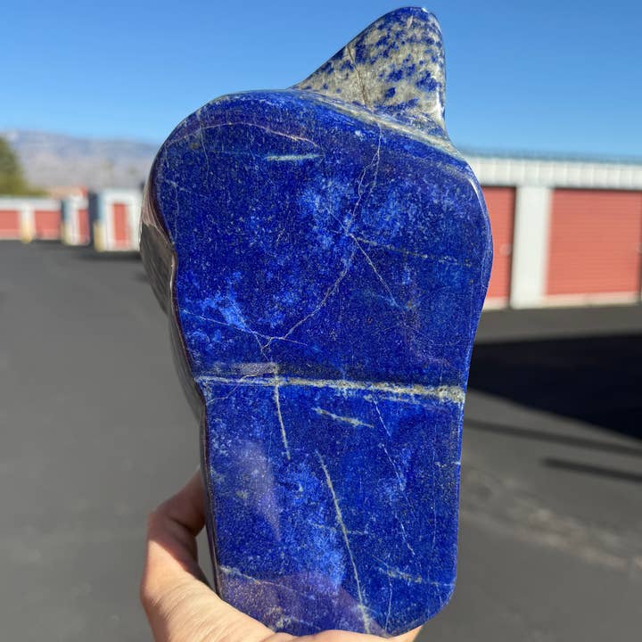 3 KG 2-5 PIECES LAPIS LAZULI FREEFORMS AFGHANISTAN for wholesale by Metaphysical & Healing Crystals