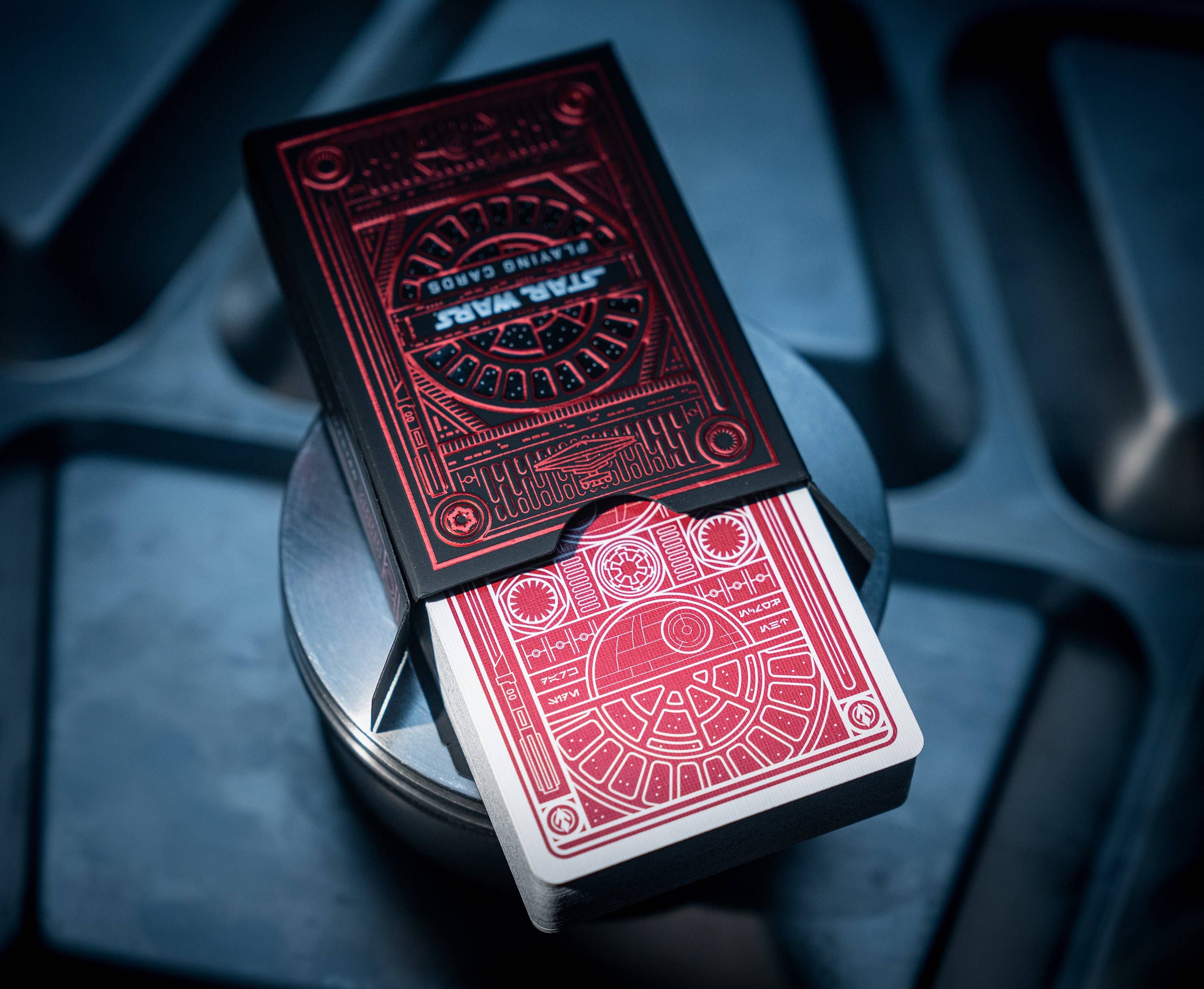 Cardshouse – Cartas de jogar por atacado – Teoria dos Cartões do Lado Negro de Star Wars (Vermelho) 117