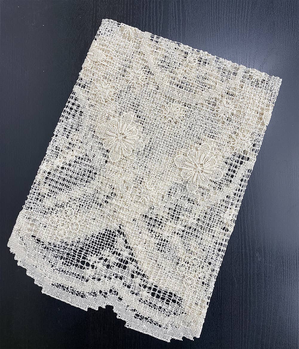 Fennco Styles - Wholesale Tablecloth - Handmade Allover Tuscany Lace Tablecloth - 36" Round3