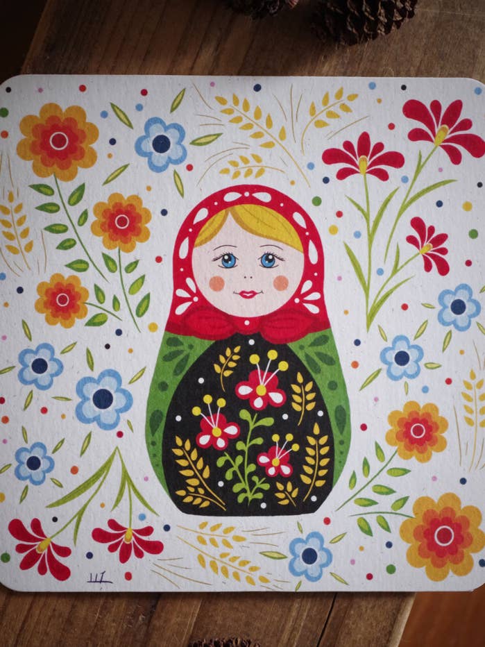 Carte carrée - Matriochka pour la vente par La Tanière du Hérisson