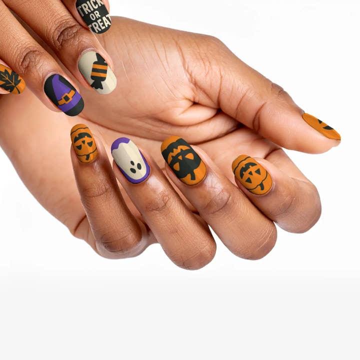 Gruseliger Kürbisfeld Halloween-Kunstnägel zum Aufkleben für den Großhandel von FYNE BODY