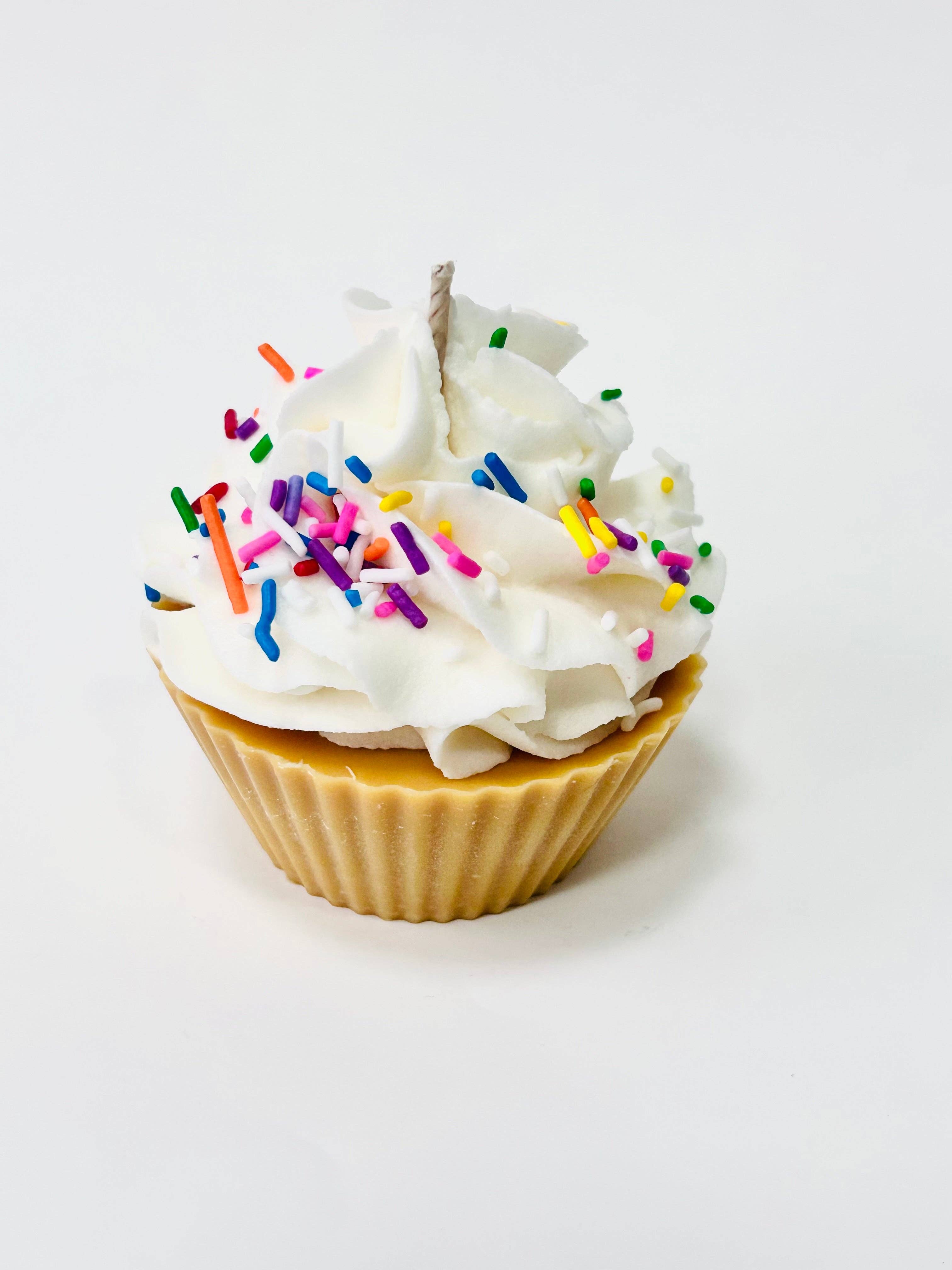 Gorgeous Wreck Design - Wholesale Novelty Candle - Birthday Cupcake Candle.1