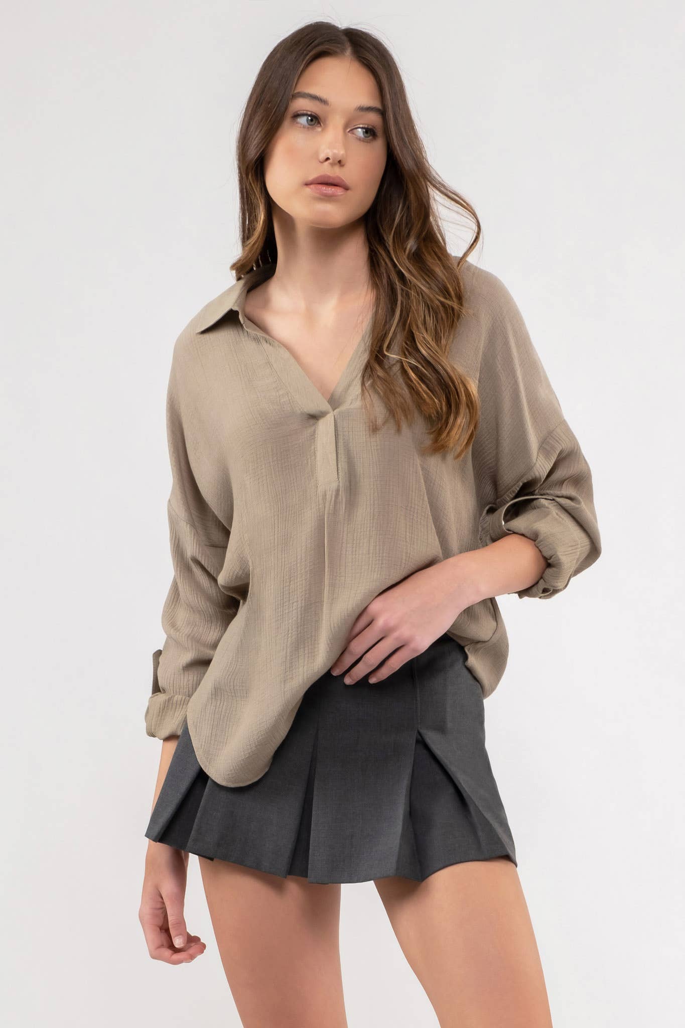 Blu Pepper – wholesale Blus - Dam – KRAGE DELAD HALS LÅNG ÄRM7