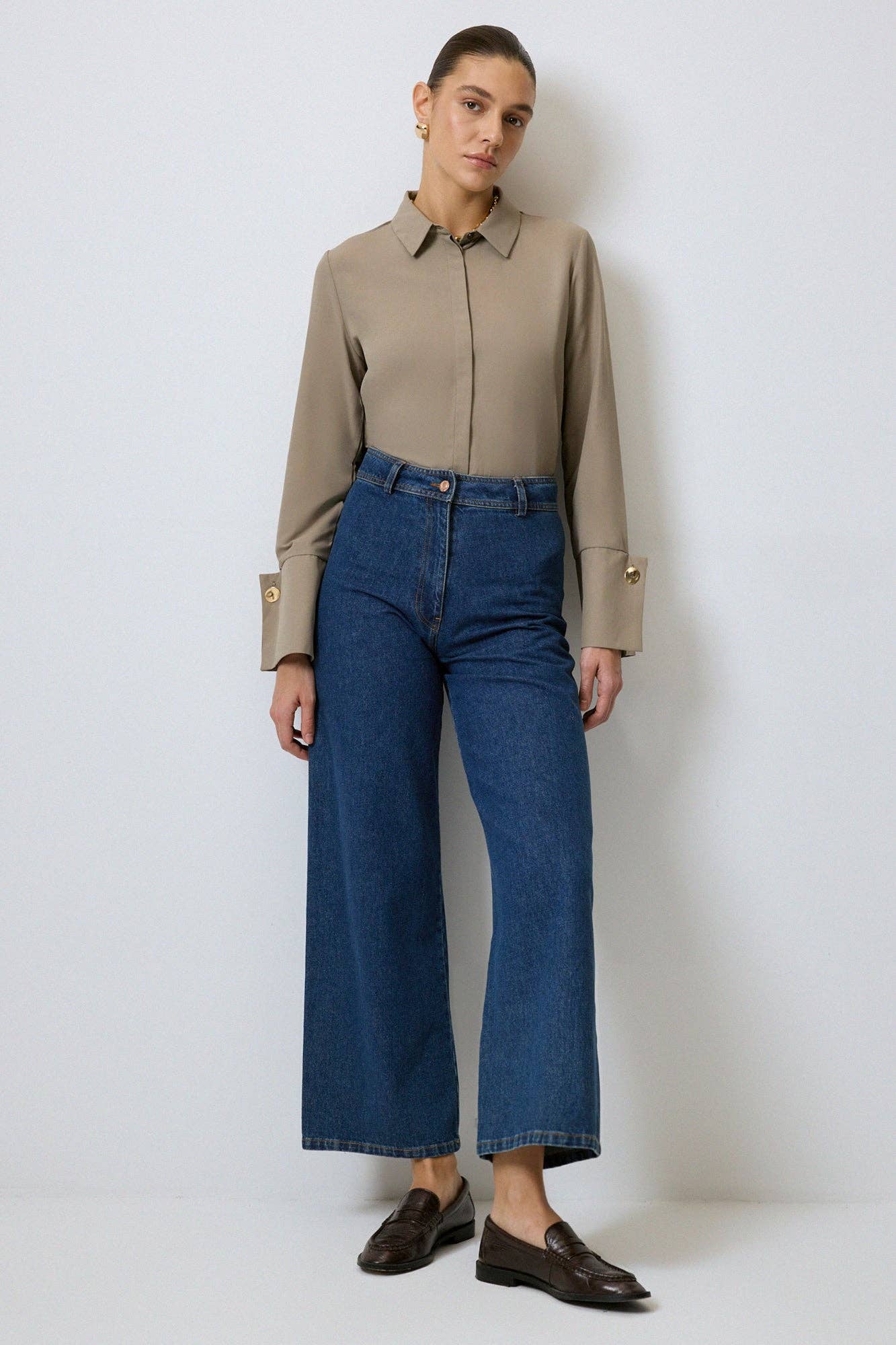 Mink WIDE CUFF SHIRT BODY for wholesale on Faire1