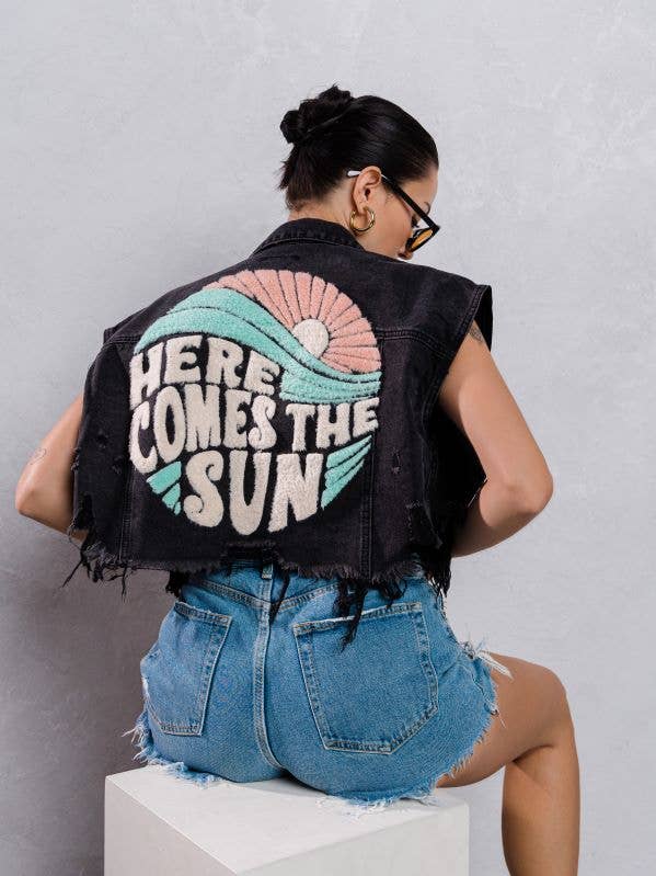 Här kommer Sun Denim Vest 8PCS för wholesale av Trio Urban