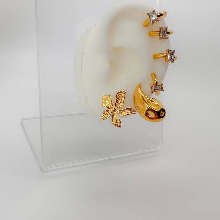 DRIP JEWELRY - Wholesale Cuff/Wrap Earrings - Gold Baguette CUFF earring5