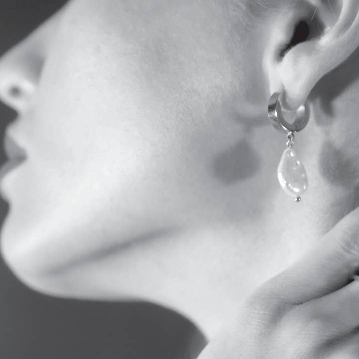 HACKNEY NINE – wholesale Dangle earrings – GAIA White Gold (Silver Toned): Baroque Freshwater Pearls on Wide Mini Hoops1