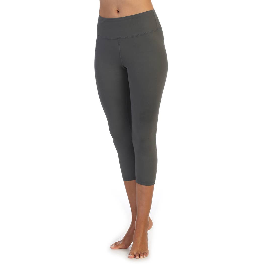 American Fitness Couture - Wholesale Athletic/Lounge Leggings - Women's - High Waist 3/4 Length Compression Leggings8