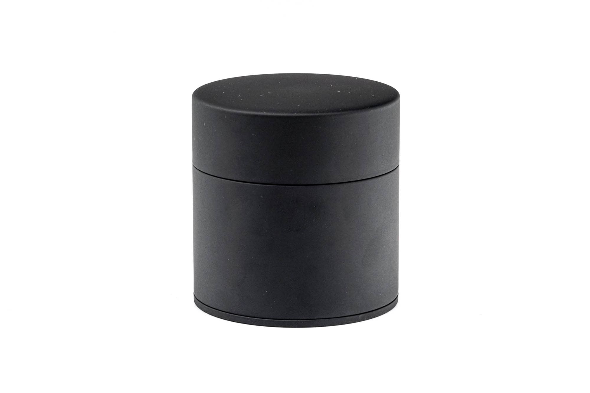 Tezumi - Wholesale Canister - Japanese Matcha Sifter - 江東堂 Kotodo - Matte Black Metal Tea Canister - 100g2