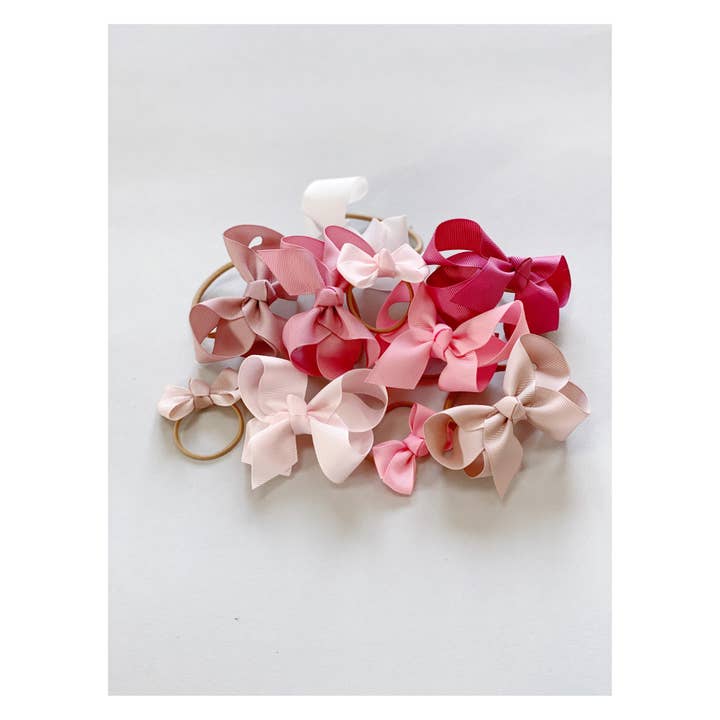 La Fillette Accessories - Wholesale Hair Bow - Kids - Maxima hair bow with elastic band in vanilla