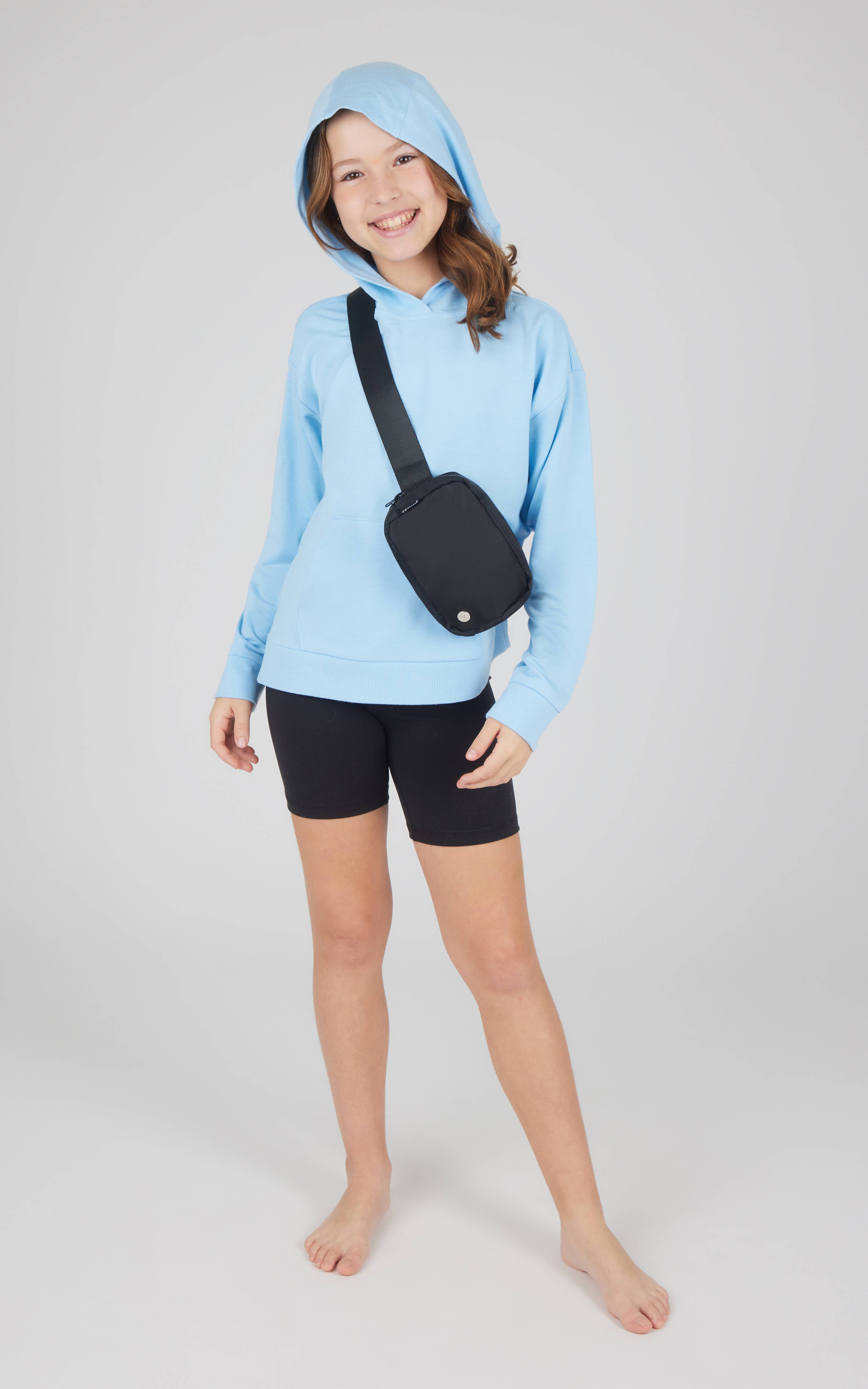 90 Degree by Reflex & Yogalicious - Venta al por mayor Conjunto de ropa deportiva - Niños - Conjunto de 3 piezas: Sudadera con capucha para niñas, pantalón corto de ciclismo, riñonera3
